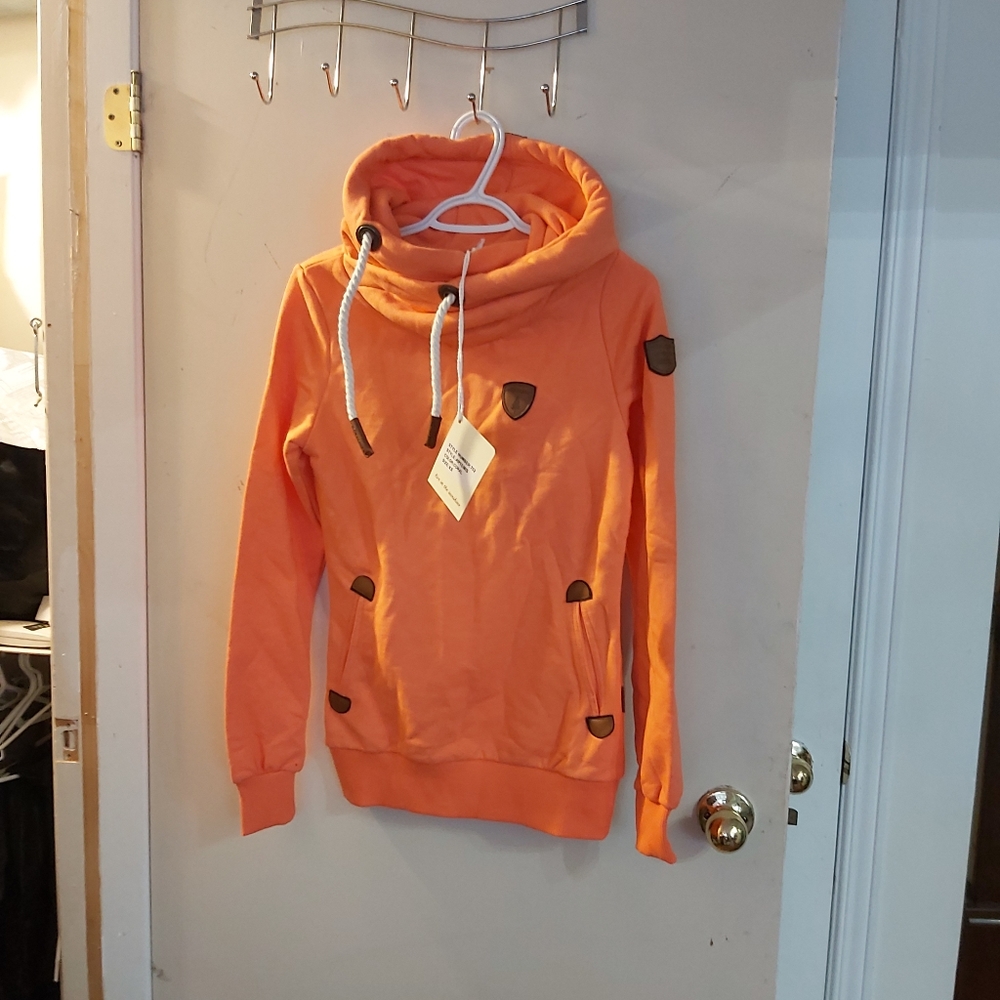 Wanakome hoodie - Picture 1 of 5